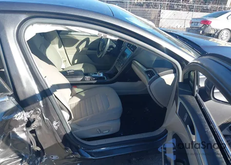 2020 Ford Fusion Se z USA, uszkodzony, nr VIN 3FA6P0T90LR209717
